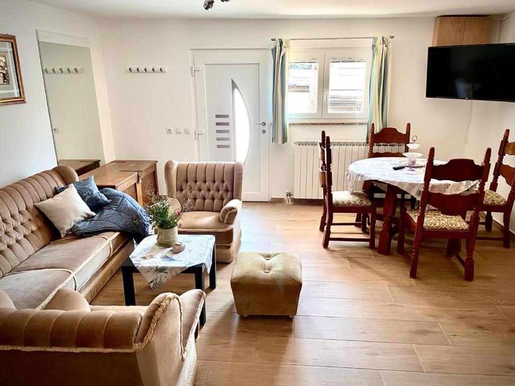 Apartments Villa-Passat Πόρετς Δωμάτιο φωτογραφία