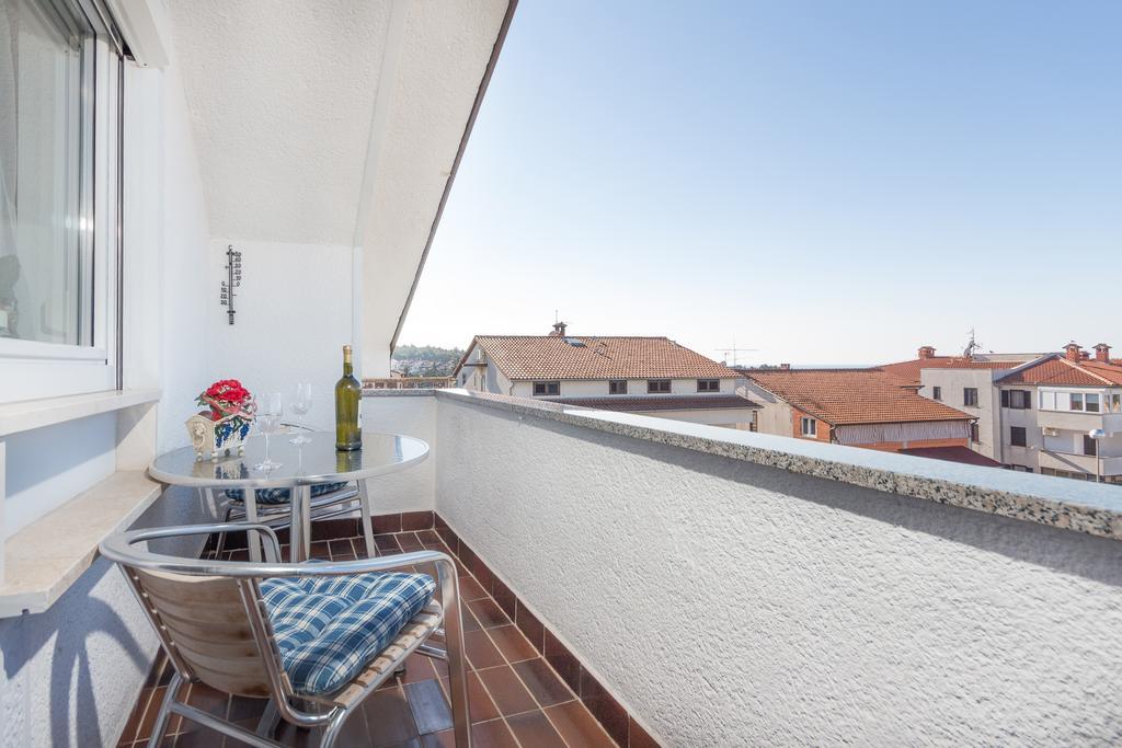 Apartments Villa-Passat Πόρετς Εξωτερικό φωτογραφία