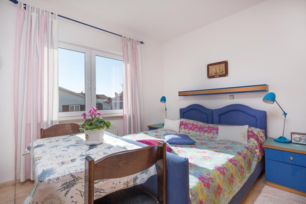 Apartments Villa-Passat Πόρετς Εξωτερικό φωτογραφία