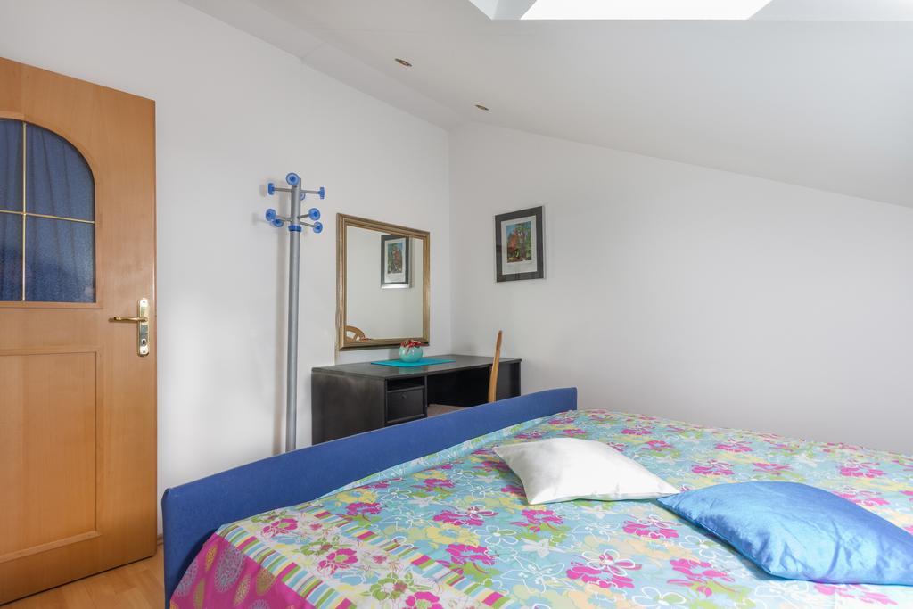 Apartments Villa-Passat Πόρετς Εξωτερικό φωτογραφία
