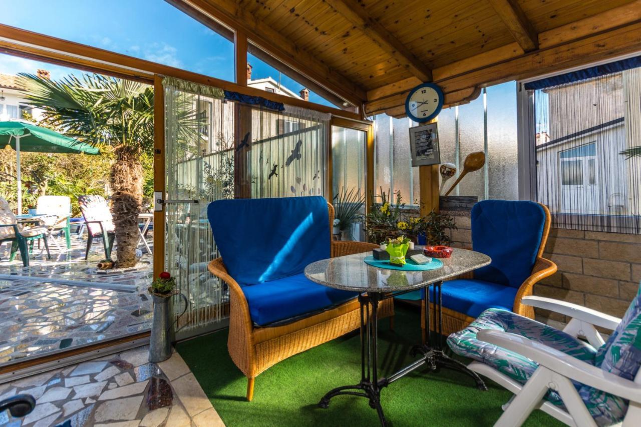 Apartments Villa-Passat Πόρετς Εξωτερικό φωτογραφία